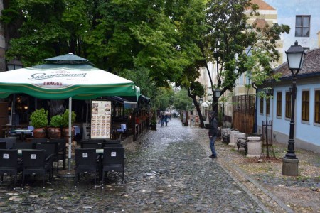 Kam se schováme před lijákem?